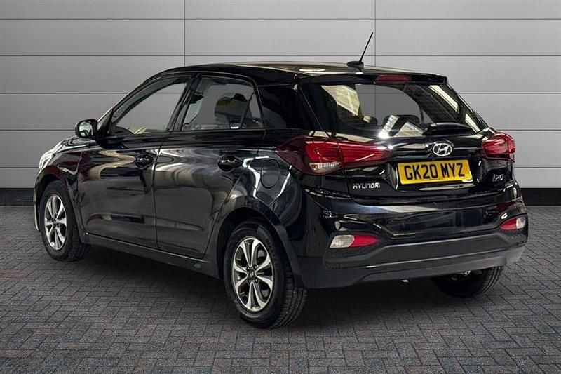 Used Hyundai i20 SE 84 HP (61 kW) 2020 Black Hatchback
