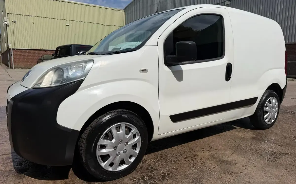 Used Citroën Nemo Start 75 HP (55 kW) 2014 White MPV