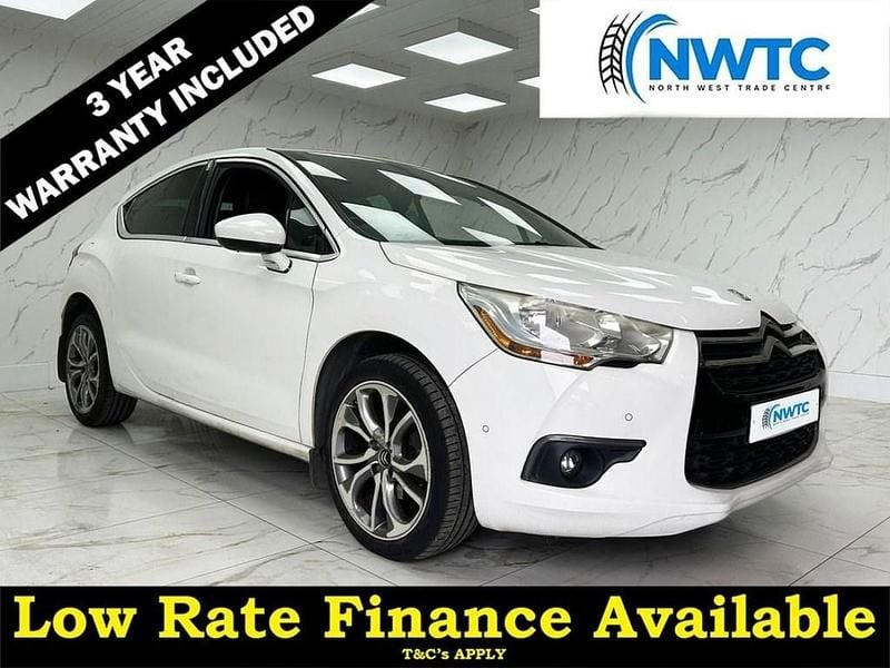White Used 2013 Citroën DS4 Hatchback | £3,895 (Fair price) - Image 1/4