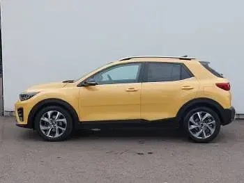 Used Kia Stonic GT-Line S 118 HP (86 kW) 2024 Yellow SUV