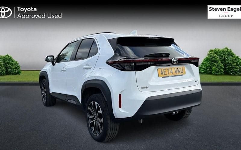 Used Toyota Yaris Hybrid Design 116 HP (85 kW) 2026 Estate