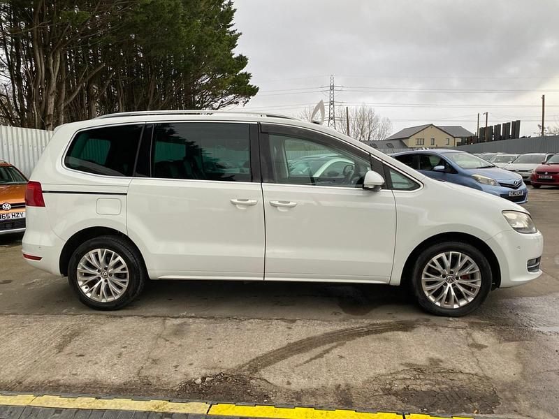 Used VW Sharan 2014 White MPV