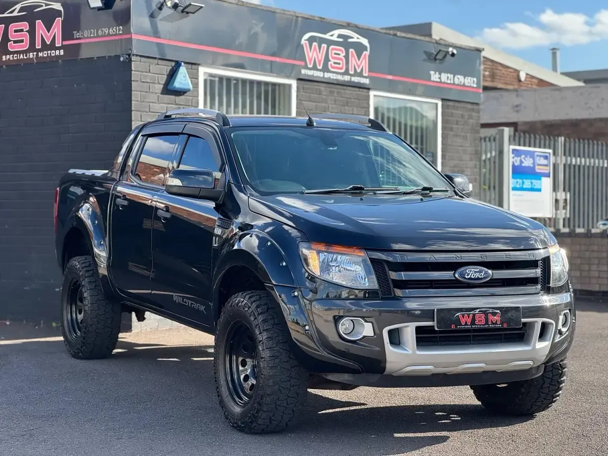 Used Ford Ranger Wildtrack 200 HP (147 kW) 2014 Black Pickup