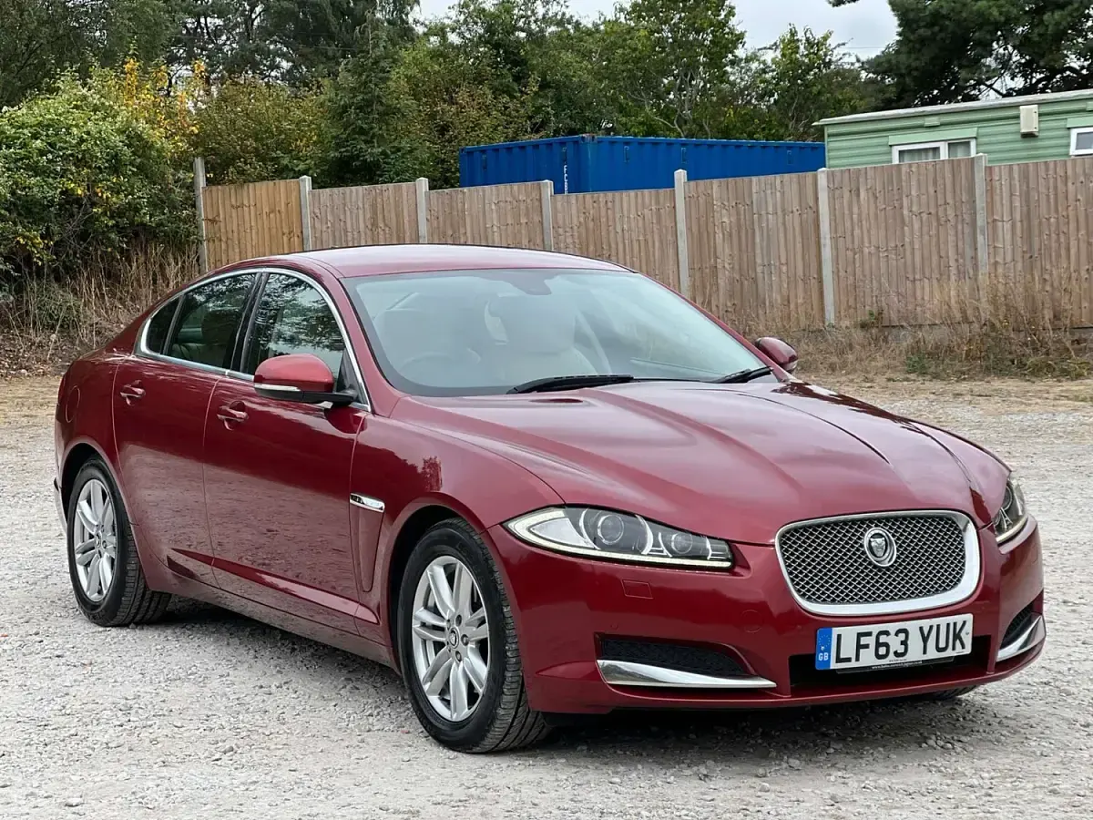 Used Jaguar XF Luxury 2013 Red Sedan