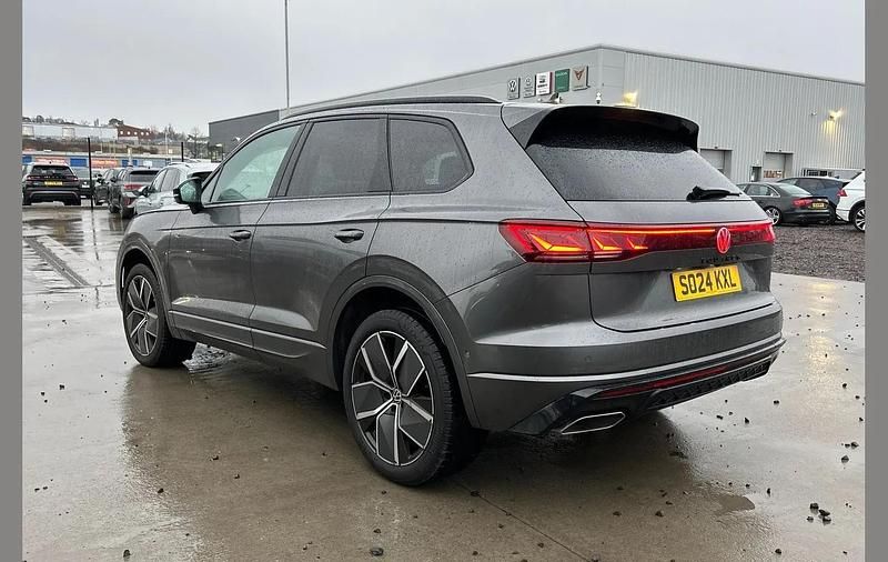 Used VW Touareg Black Edition 340 HP (250 kW) 2024 Grey SUV