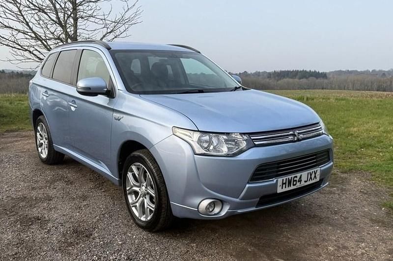 Used Mitsubishi Outlander P-HEV 2015