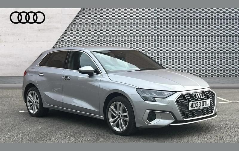 Used Audi A3 Sport 147 HP (108 kW) 2023 Silver Sedan
