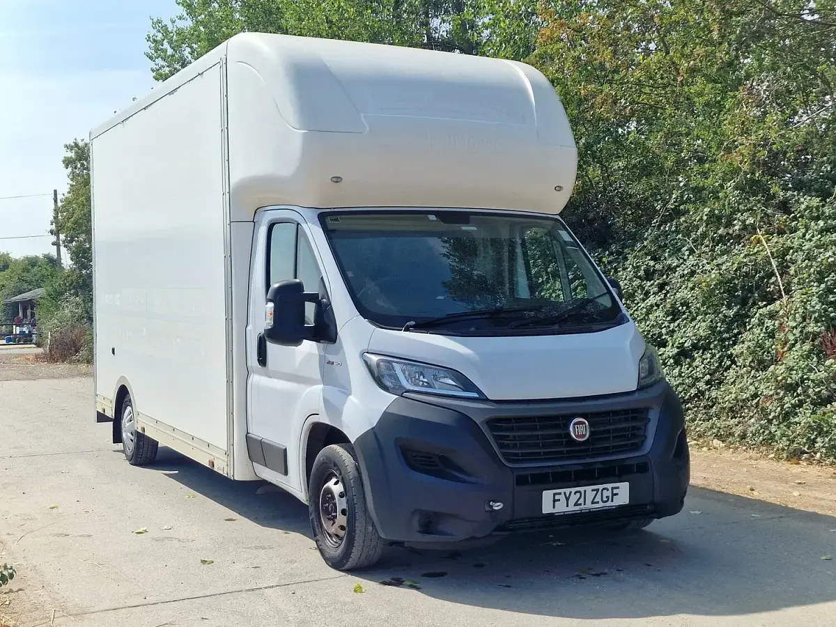 Used Fiat Ducato 140 HP (102 kW) 2021 White Van