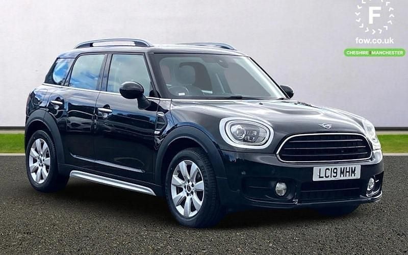 Black Used 2019 Mini Cooper Countryman Comfort SUV | £16,899 (Good price) - Image 1/4