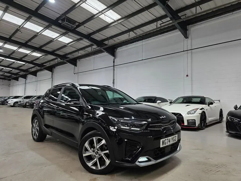 Used Kia Stonic GT-Line S 98 HP (72 kW) 2025 Black SUV