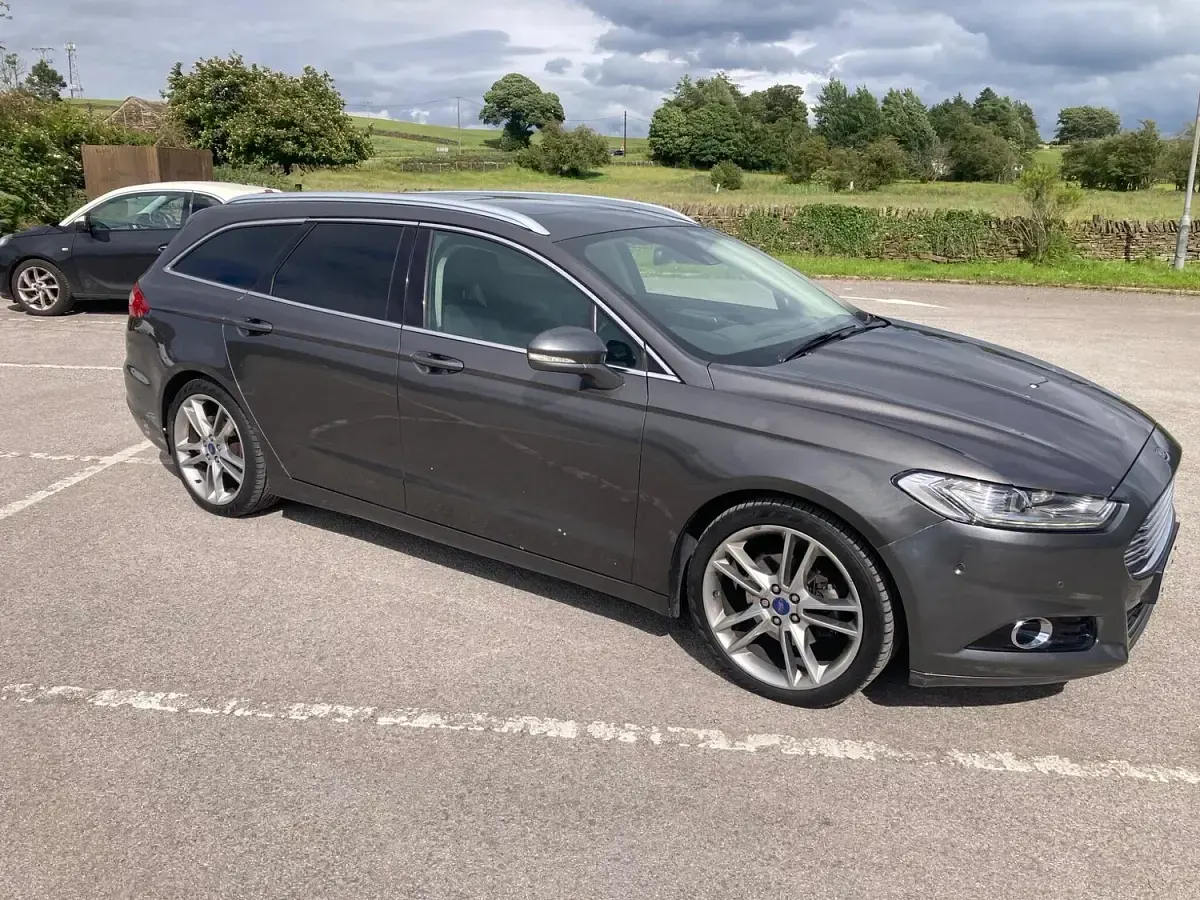 Used Ford Mondeo Titanium 180 HP (132 kW) 2014 Grey Estate