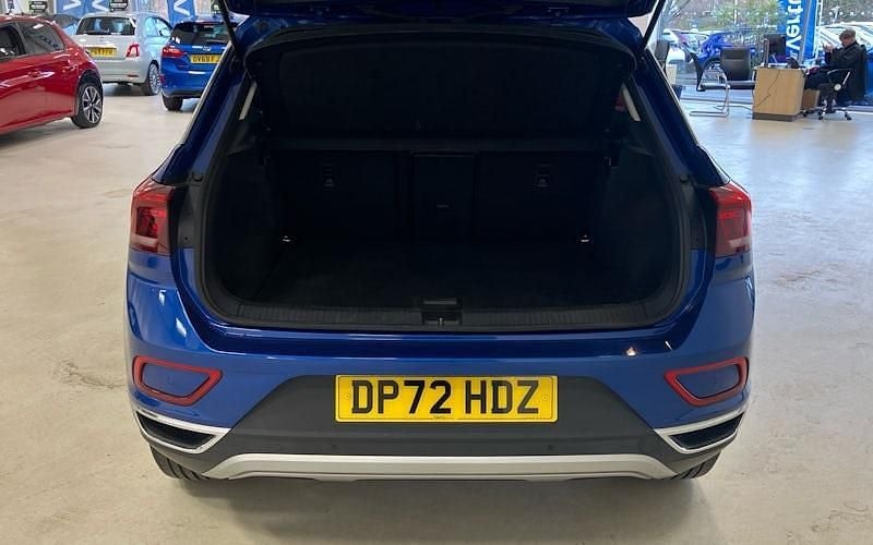 Used VW T-Roc Style 110 HP (80 kW) 2024 SUV