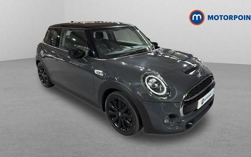 Used Mini Cooper S Classic 192 HP (141 kW) 2019 Grey Hatchback