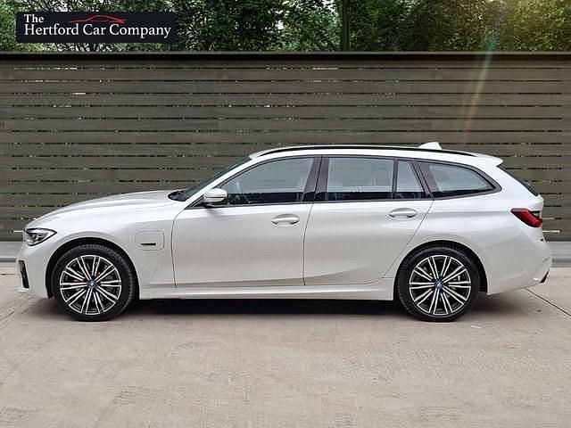 Used BMW 330 M Sport 292 HP (214 kW) 2022 Estate