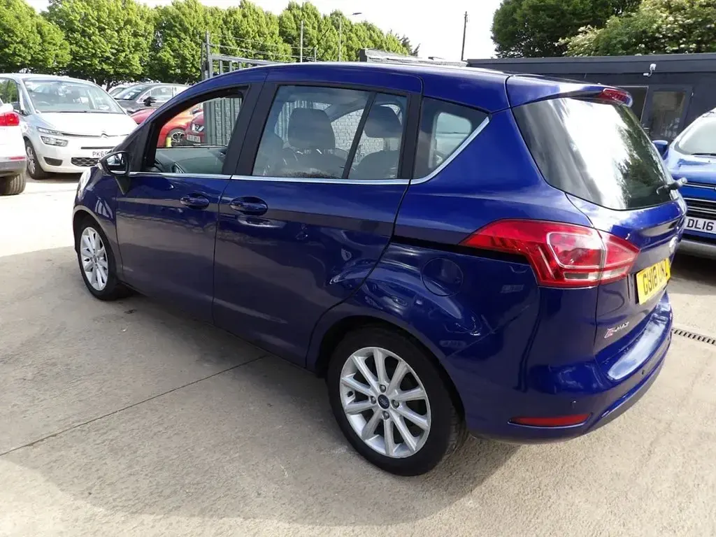 Used Ford B-MAX Titanium 95 HP (69 kW) 2018 Blue MPV