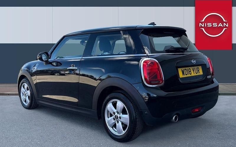 Used Mini Cooper Hatch 136 HP (100 kW) 2018 Black Hatchback