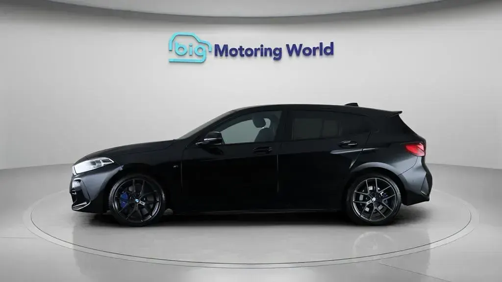 Used BMW 118 M Sport 136 HP (100 kW) 2023 Black Hatchback