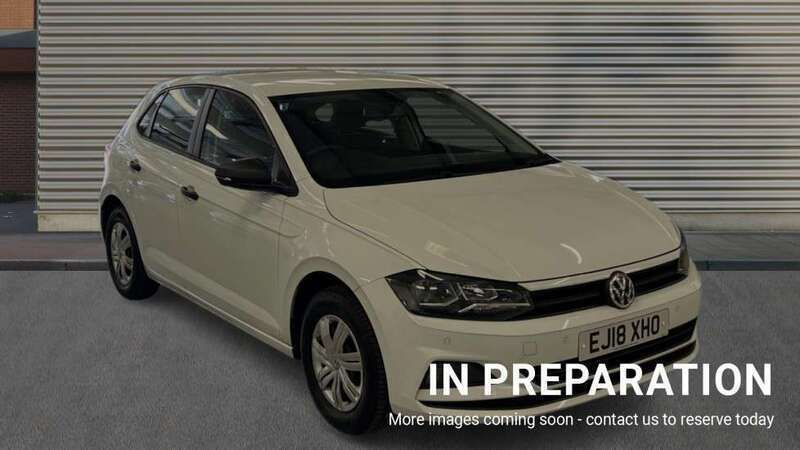 Pure white Used 2018 VW Polo S Hatchback | £10,779 (Good price) - Image 1/4