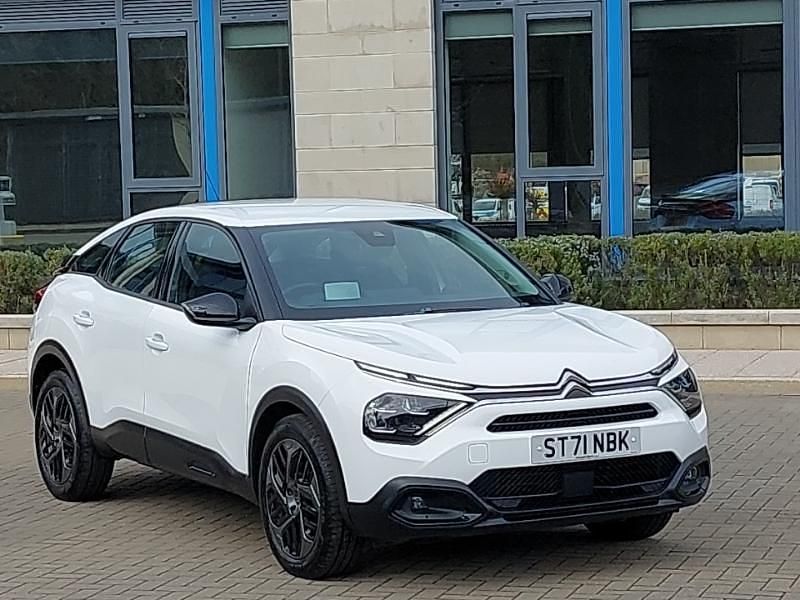 Used Citroën C4 PureTech 131 HP (96 kW) 2022 White Hatchback