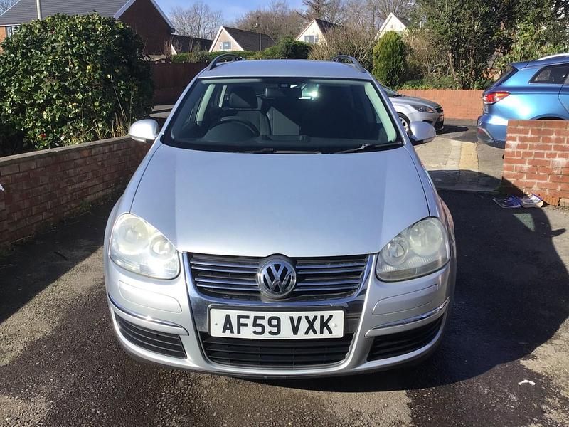 Used VW Golf V SE 2009 Silver Estate