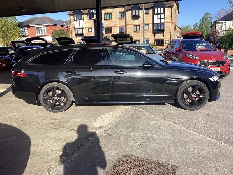 Used Jaguar XF Sportbrake R-Sport 180 HP (132 kW) 2019 Black Estate