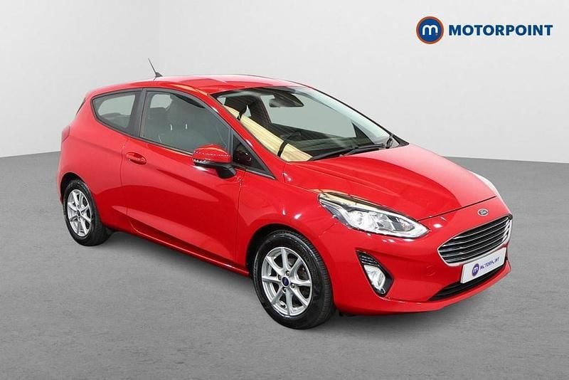 Red Used 2018 Ford Fiesta Zetec Hatchback | £7,999 (Good price) - Image 1/4
