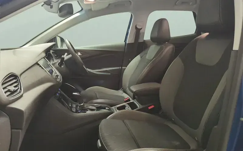 Second-hand Vauxhall Grandland X SRi 131 CP (96 kW) 2021 SUV