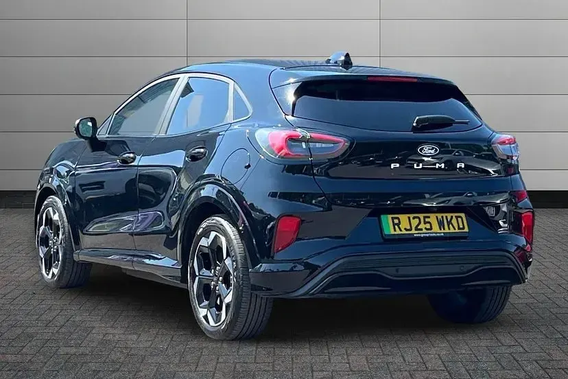 Used Ford Puma Gen-E Premium 122 kW (166 HP) 2025 Black SUV