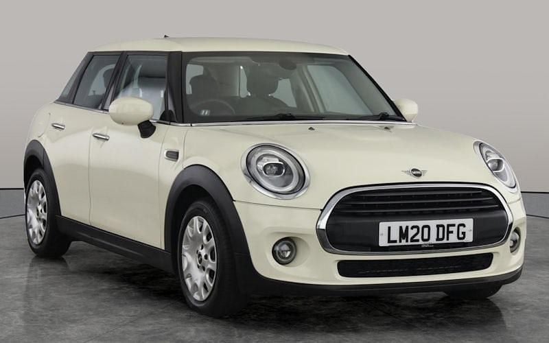 Used Mini ONE Comfort 102 HP (75 kW) 2020 White Hatchback