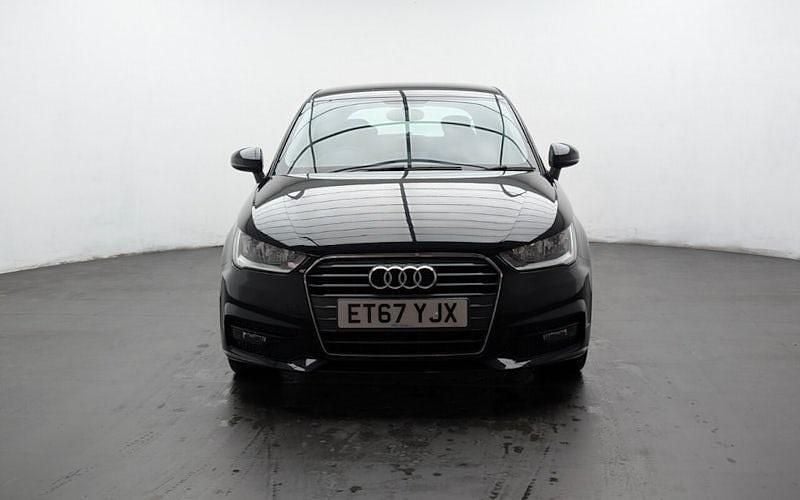 Used Audi A1 Sportback Sport 95 HP (69 kW) 2018 Hatchback
