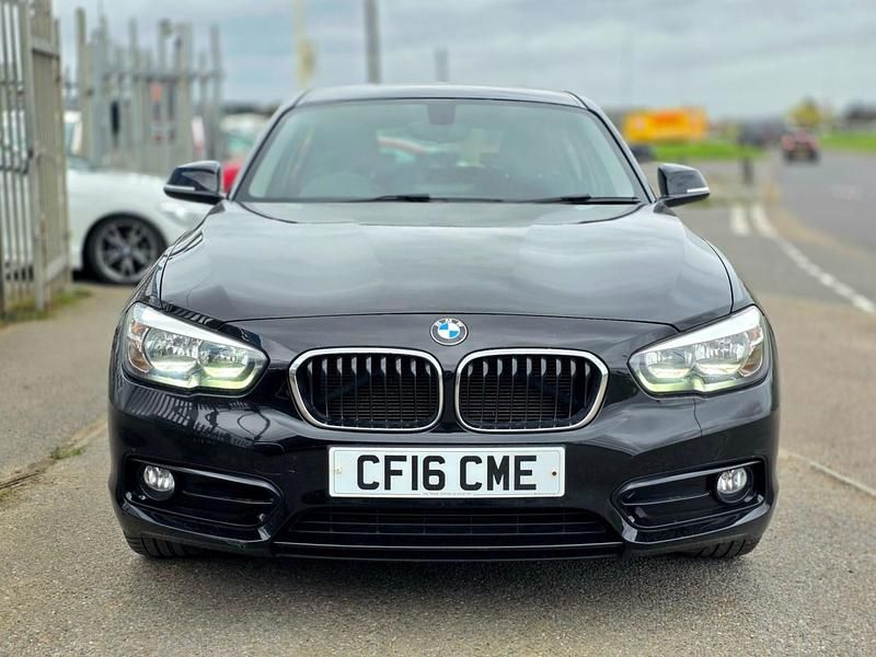 Used BMW 118 Sport Line 2016 Black Hatchback