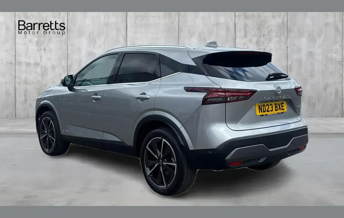 Used Nissan Qashqai Tekna 190 HP (139 kW) 2023 Silver SUV