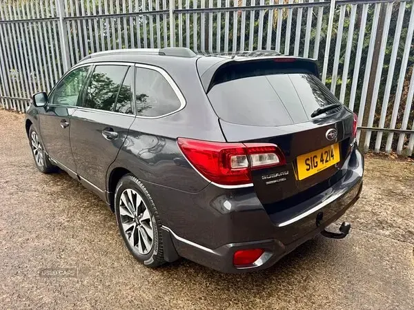 Used Subaru Outback Premium 150 HP (110 kW) 2017 Grey Estate