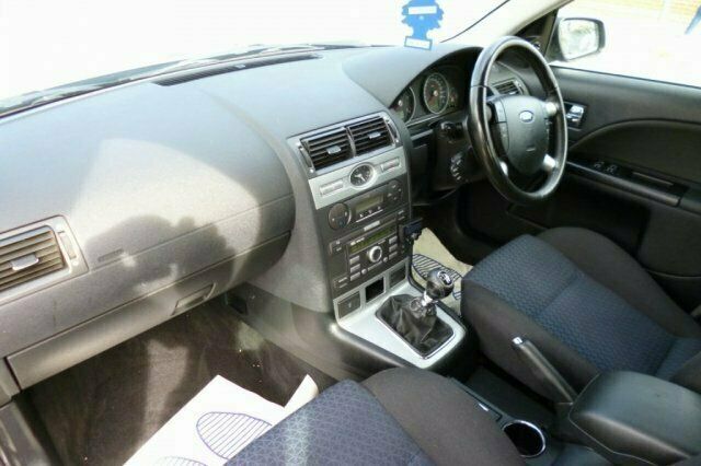 Used Ford Mondeo 2006 Hatchback