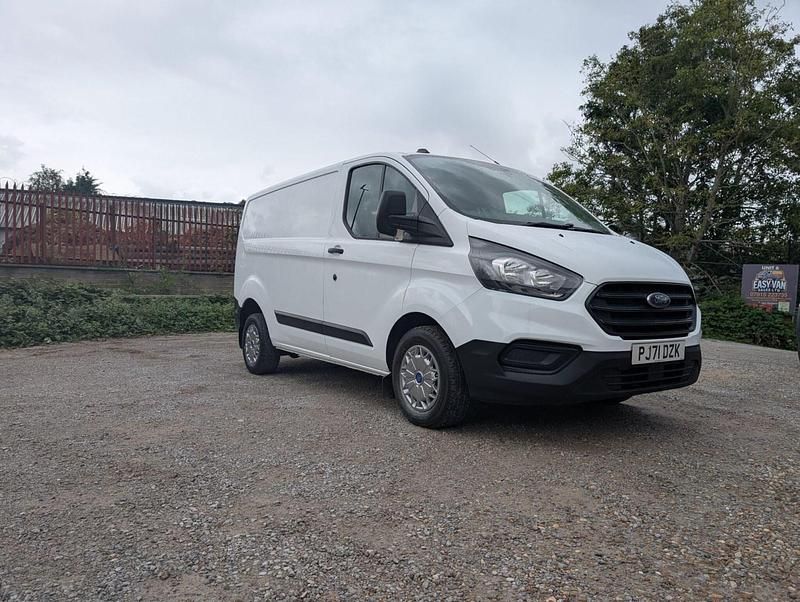 White Used 2021 Ford Transit Custom S | £7,950 (Super price) - Image 1/3