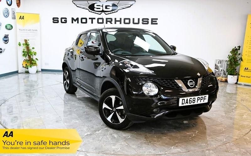 Black Used 2019 Nissan Juke SUV | £7,895 (Fair price) - Image 1/4