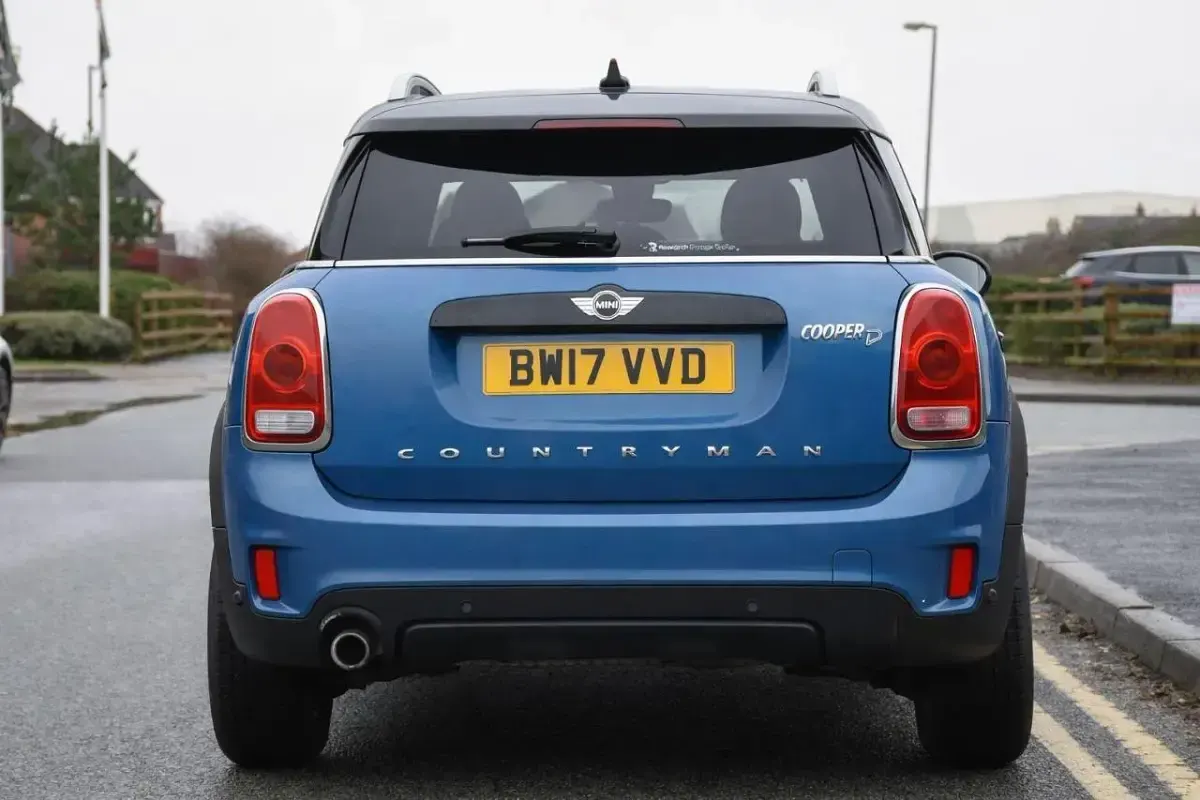 Used Mini Cooper D Countryman 148 HP (108 kW) 2017 Blue SUV