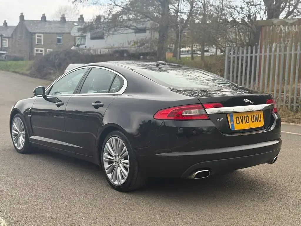 Used Jaguar XF Premium Luxury 2010 Black Sedan