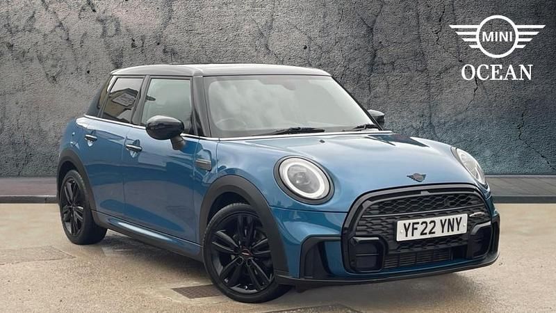 Blue Used 2022 Mini Cooper Hatch Hatchback | £16,950 (A bit pricey) - Image 1/4