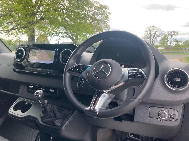 Begagnad Mercedes Sprinter 2025 Vit Van