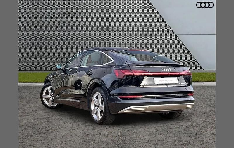 Used Audi e-tron Sportback Advanced 300 kW (408 HP) 2023 Black SUV