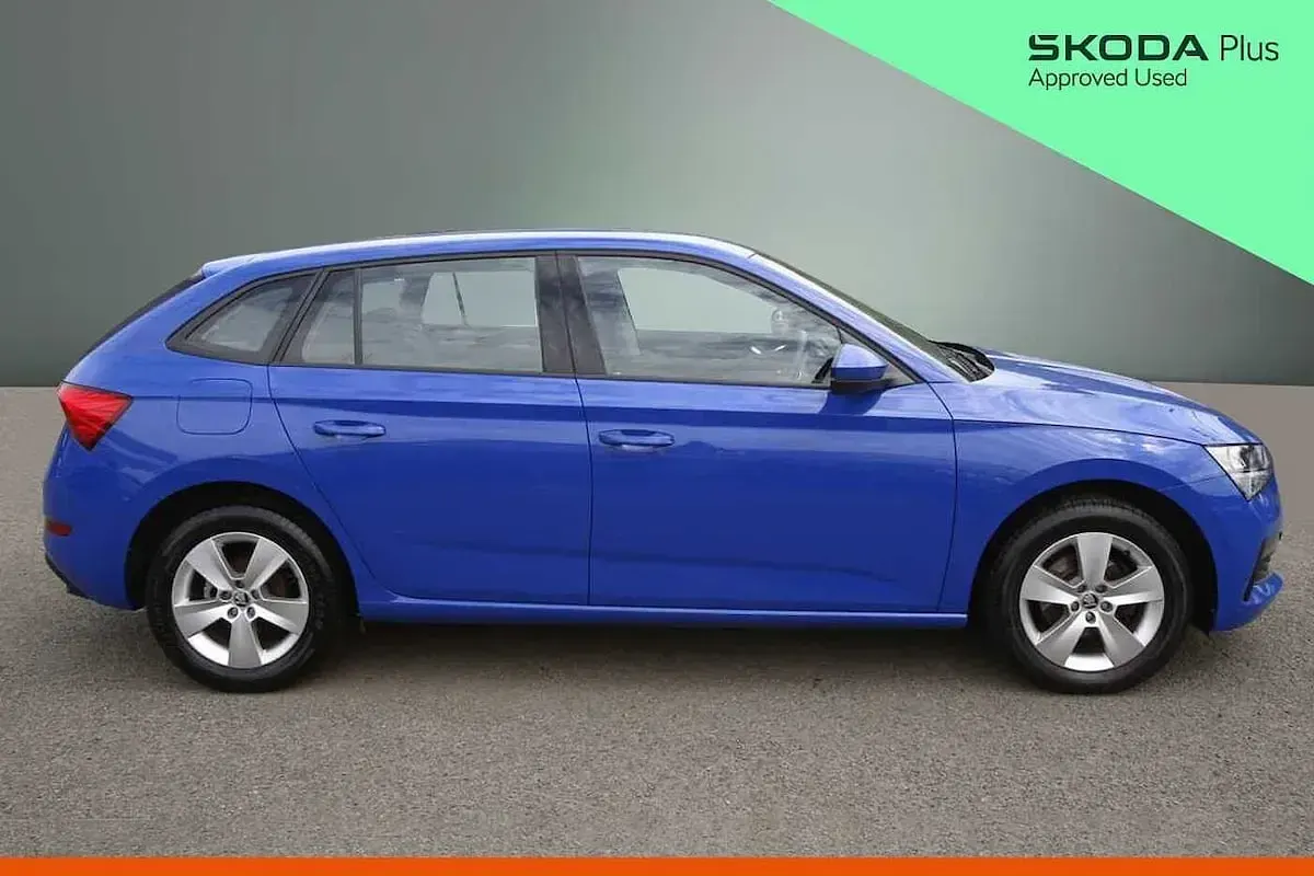 Used Skoda Scala SE 108 HP (79 kW) 2023 Blue Hatchback