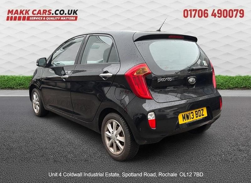 Used Kia Picanto 68 HP (50 kW) 2013 Black Hatchback