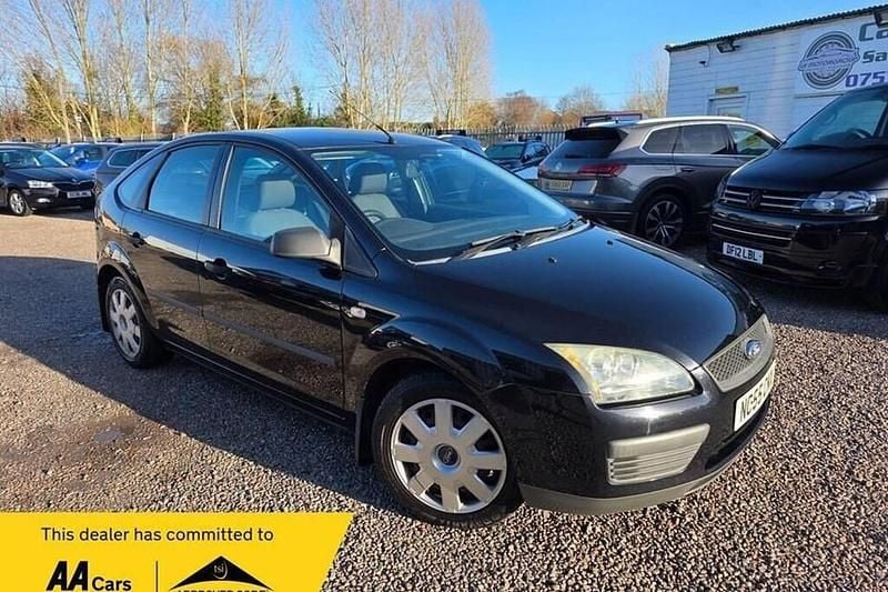 Black Used 2006 Ford Focus Hatchback | £1,600 (A bit pricey) - Image 1/1