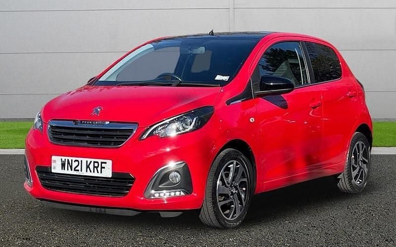 Used Peugeot 108 Allure 72 HP (52 kW) 2021 Red Hatchback