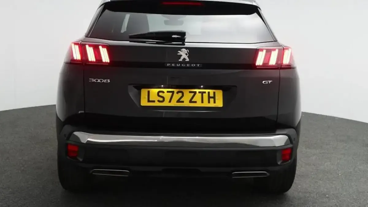 Used Peugeot 3008 GT-line 131 HP (96 kW) 2022 Black SUV