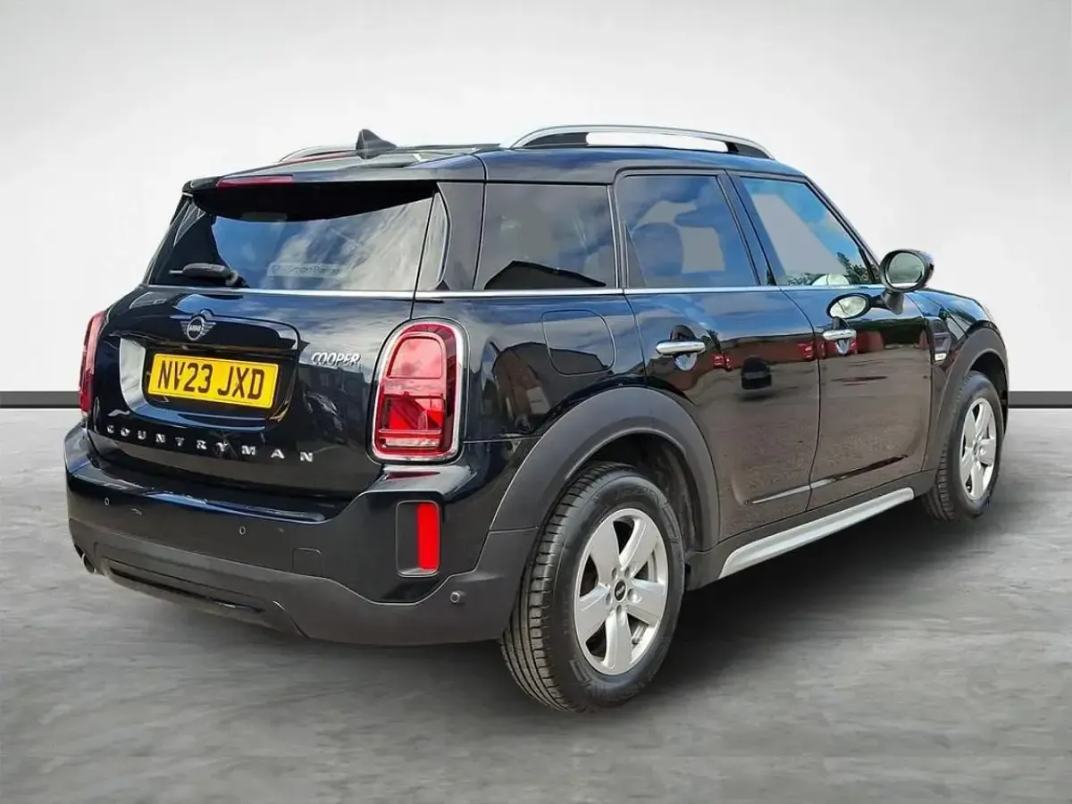 Used Mini Cooper Countryman Classic 134 HP (98 kW) 2023 Black SUV
