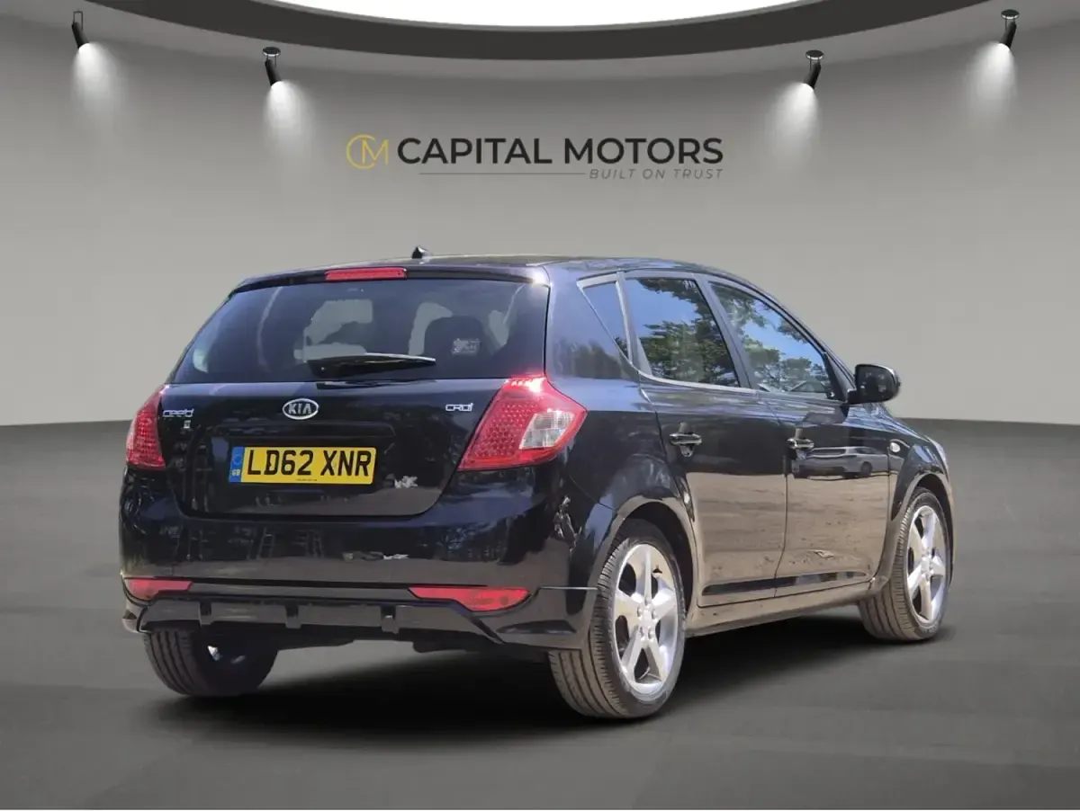 Used Kia Ceed 2012 Black Hatchback