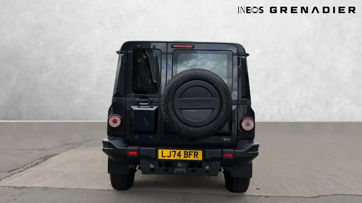 Used Ineos Grenadier 249 HP (183 kW) 2025 Grey SUV
