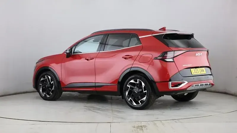 Used Kia Sportage GT-Line 157 HP (115 kW) 2025 Red SUV